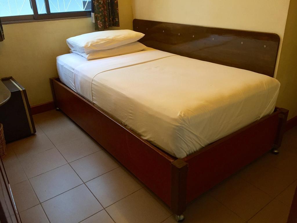 Buakao Inn Thong Sala Room photo